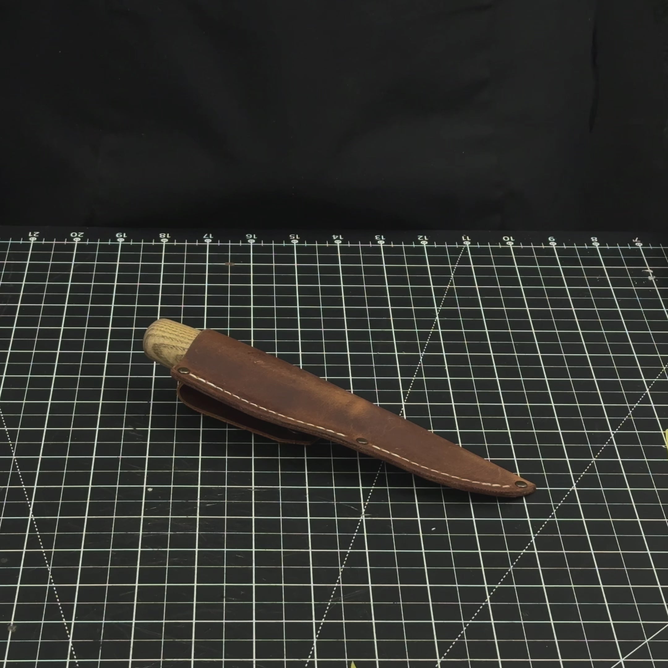 Whittling Sloyd Knife with Leather Sheath, 7.5 cm (2.95 inches) Blade