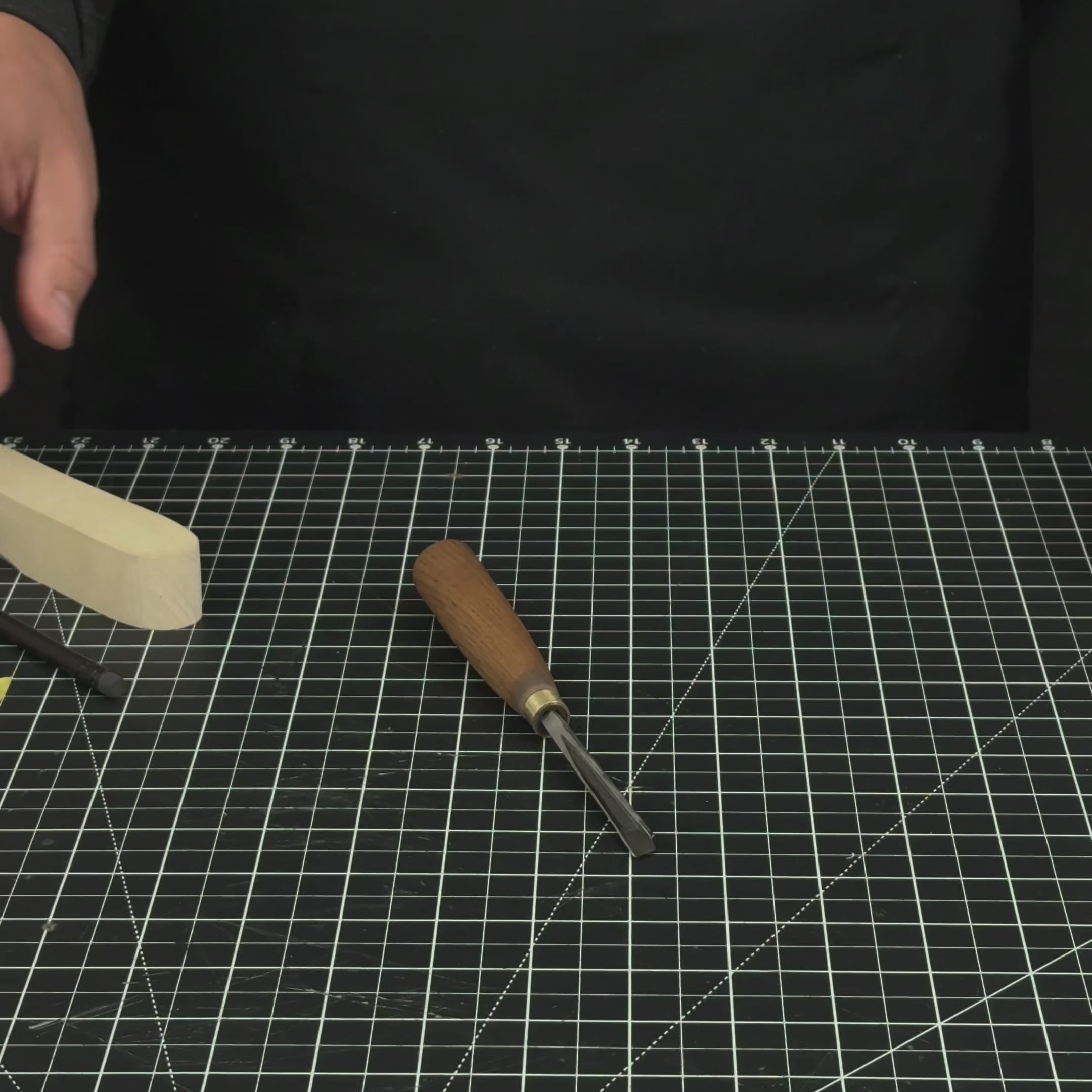 V-Parting Chisel 60 Degree, Blade 8 mm (0.31 inches) - Sharky