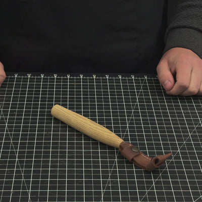 Couteau à cuillère à découper, Ø 6 cm (2,36 pouces), avec étui en cuir