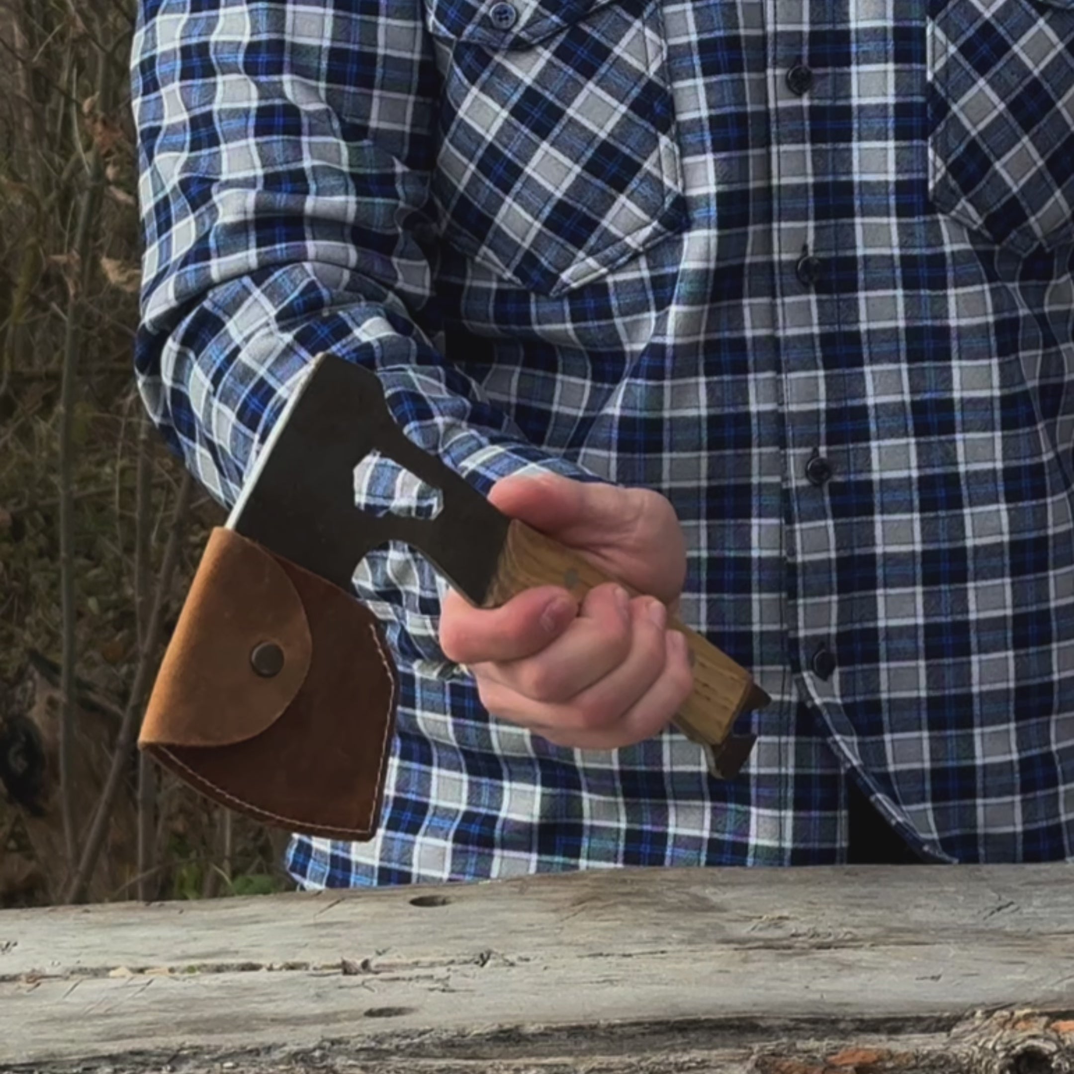 Hache de camping forgée à la main (hache à découper), 0,6 kg (1,32 lb)