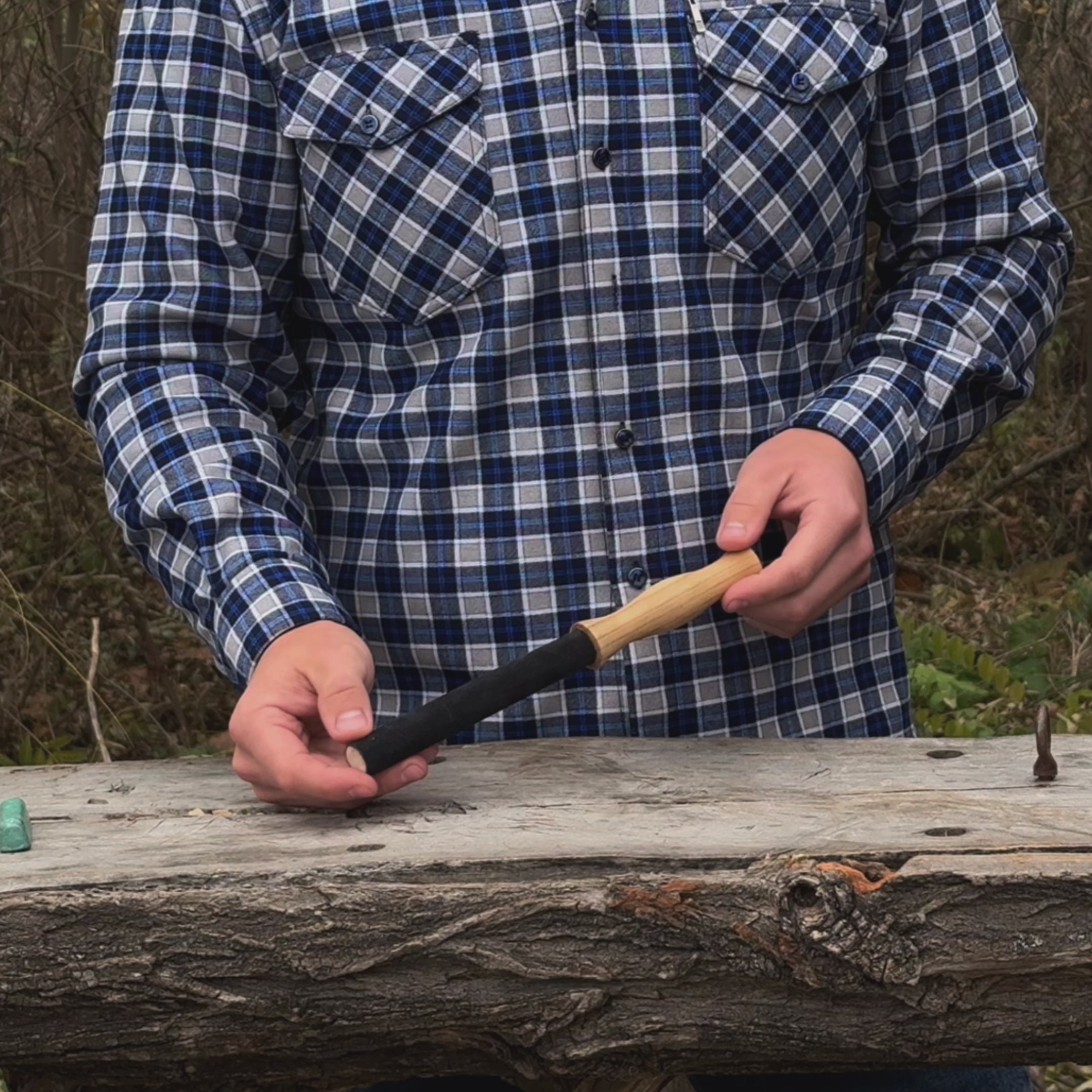 Runder Lederriemen zum Messerschärfen