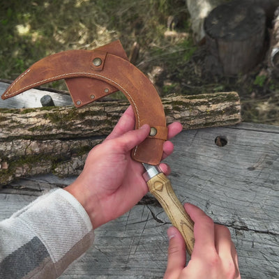 Hand-Forged Large Sickle, ⌀19 cm (7.5 inches) Blade, Leather Belt Attachment