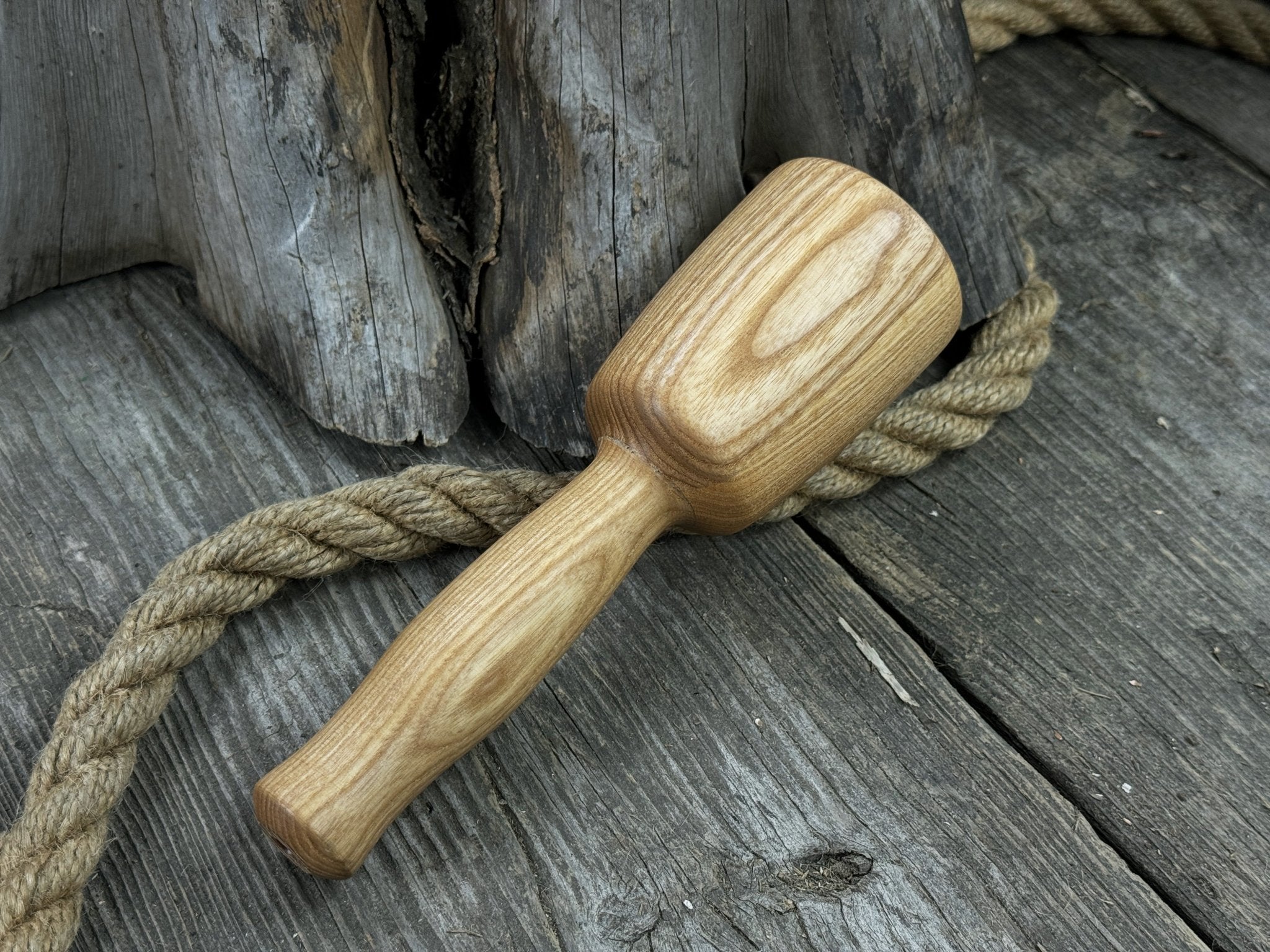 Quiet 7 oz. Wooden Mallet (Mallet Tool) - 1