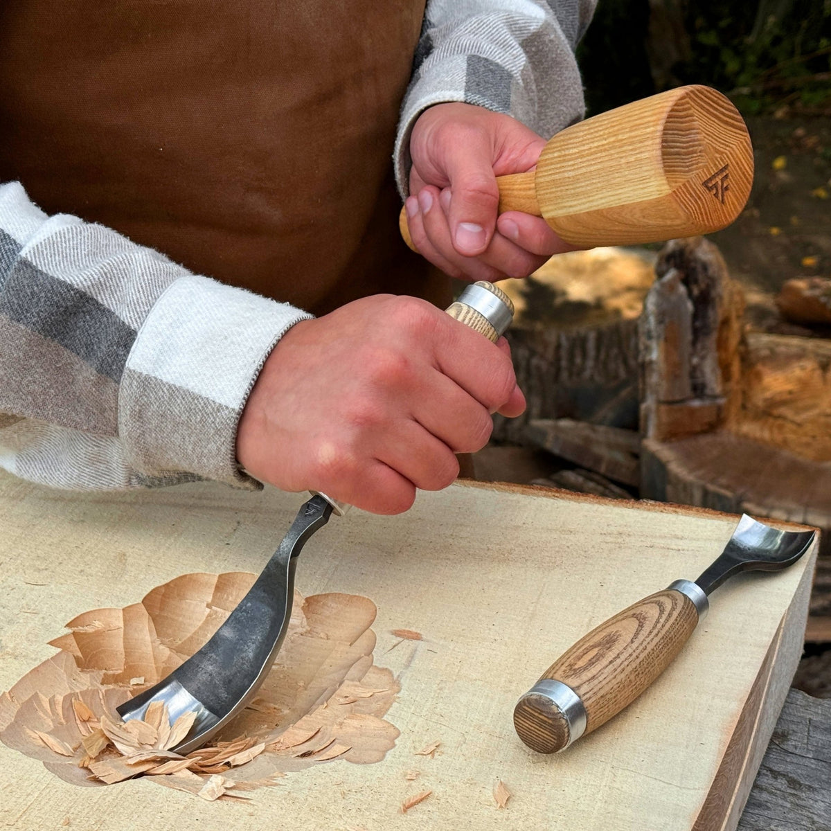 Quiet 7 oz. Wooden Mallet (Mallet Tool) - 4