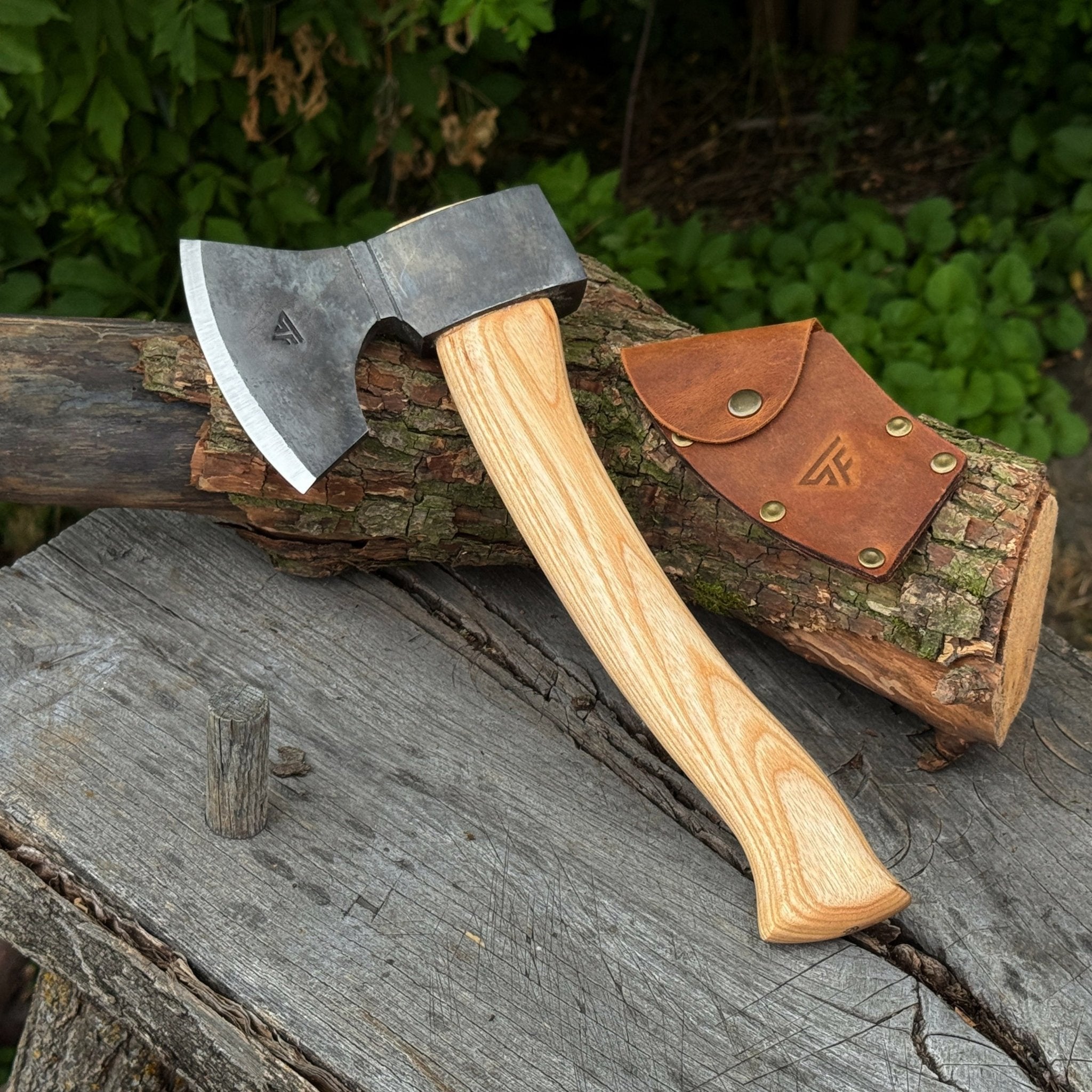 Small Carving Axe, 0.65 kg (1.43 lb) - 1