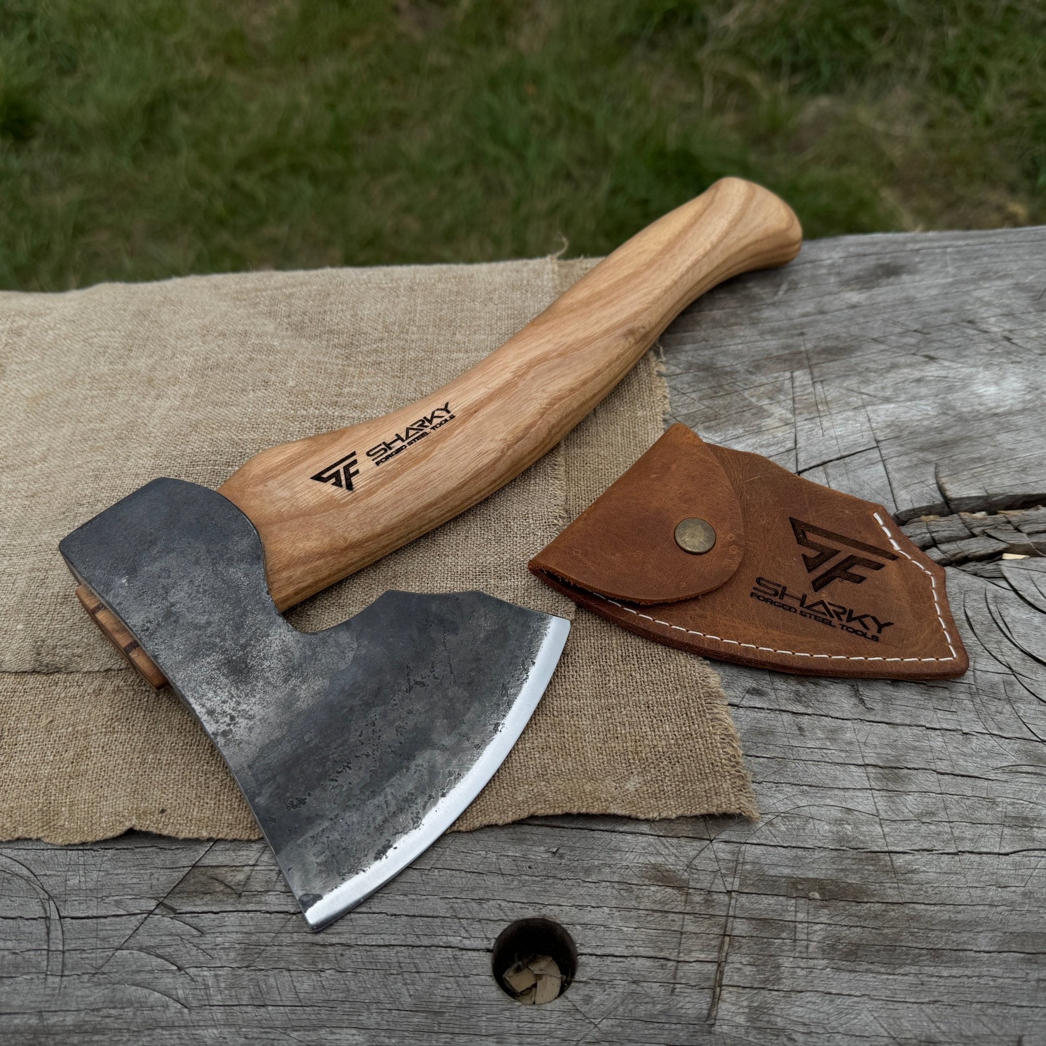 Small Hand - Forged Wood Carving Axe, 0.66 kg (1.46 lb) - 2