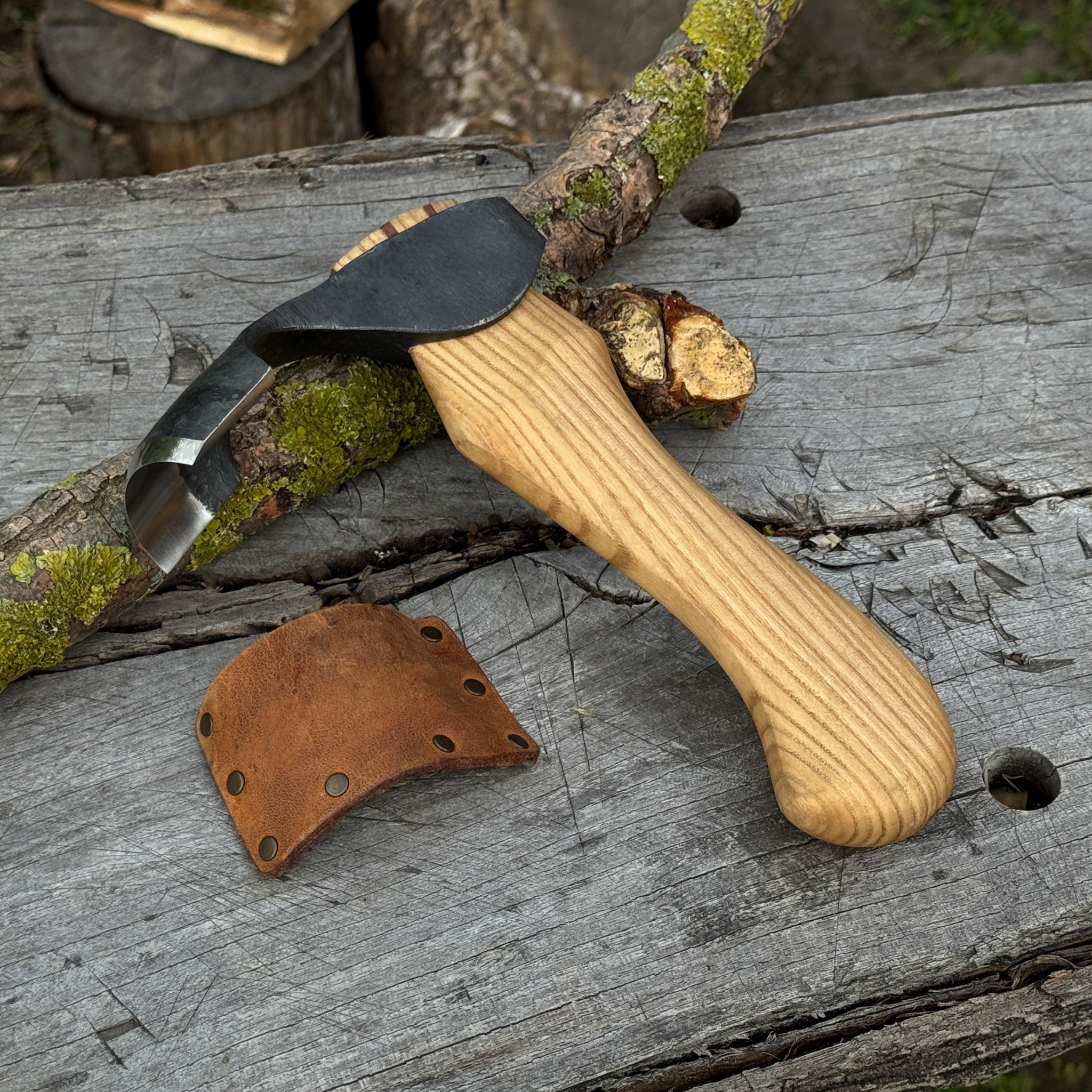 Small Kuksa Adze with Deep Curved (Round) Blade, 4.5 cm (1.8 in) - 1