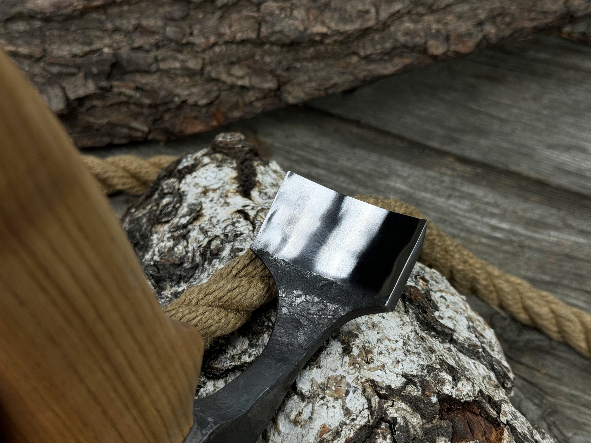 Small Kuksa Adze with Shallow Curved Blade, 5.5 cm (2.2 in) - 5