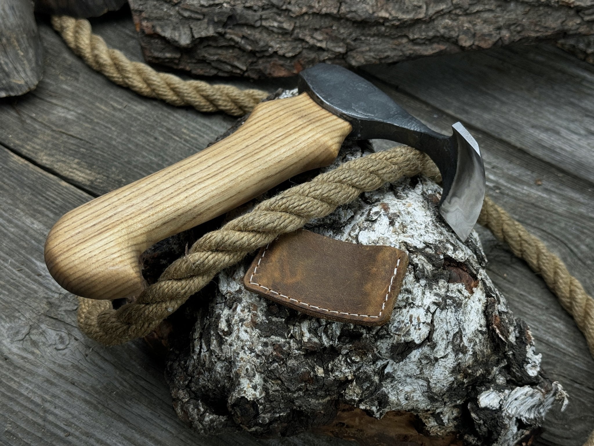 Small Kuksa Adze with Shallow Curved Blade, 5.5 cm (2.2 in) - 1