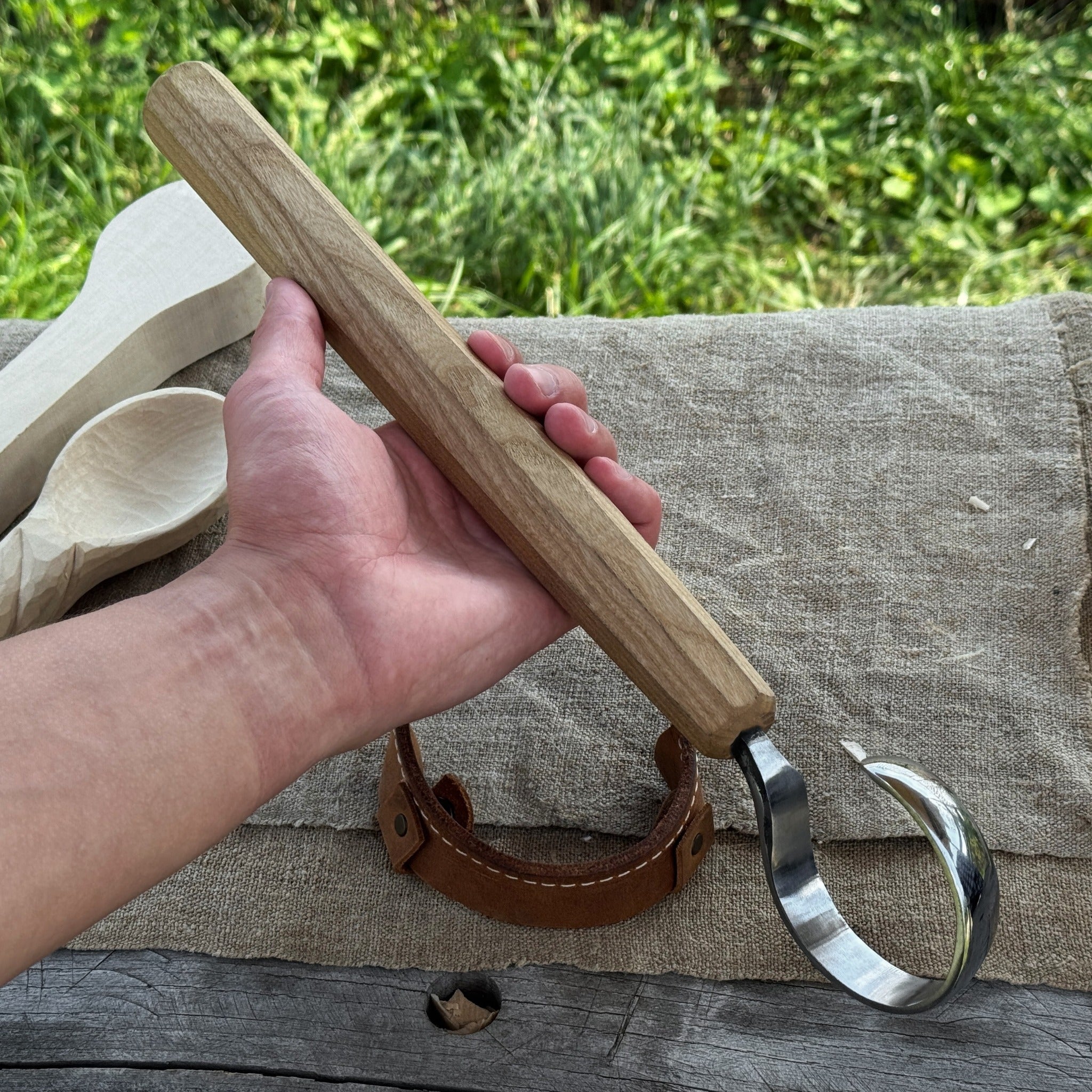 Small Spoon Carving Hook Knife with Octagonal Handle, 6 cm (2.36 inches) - 1