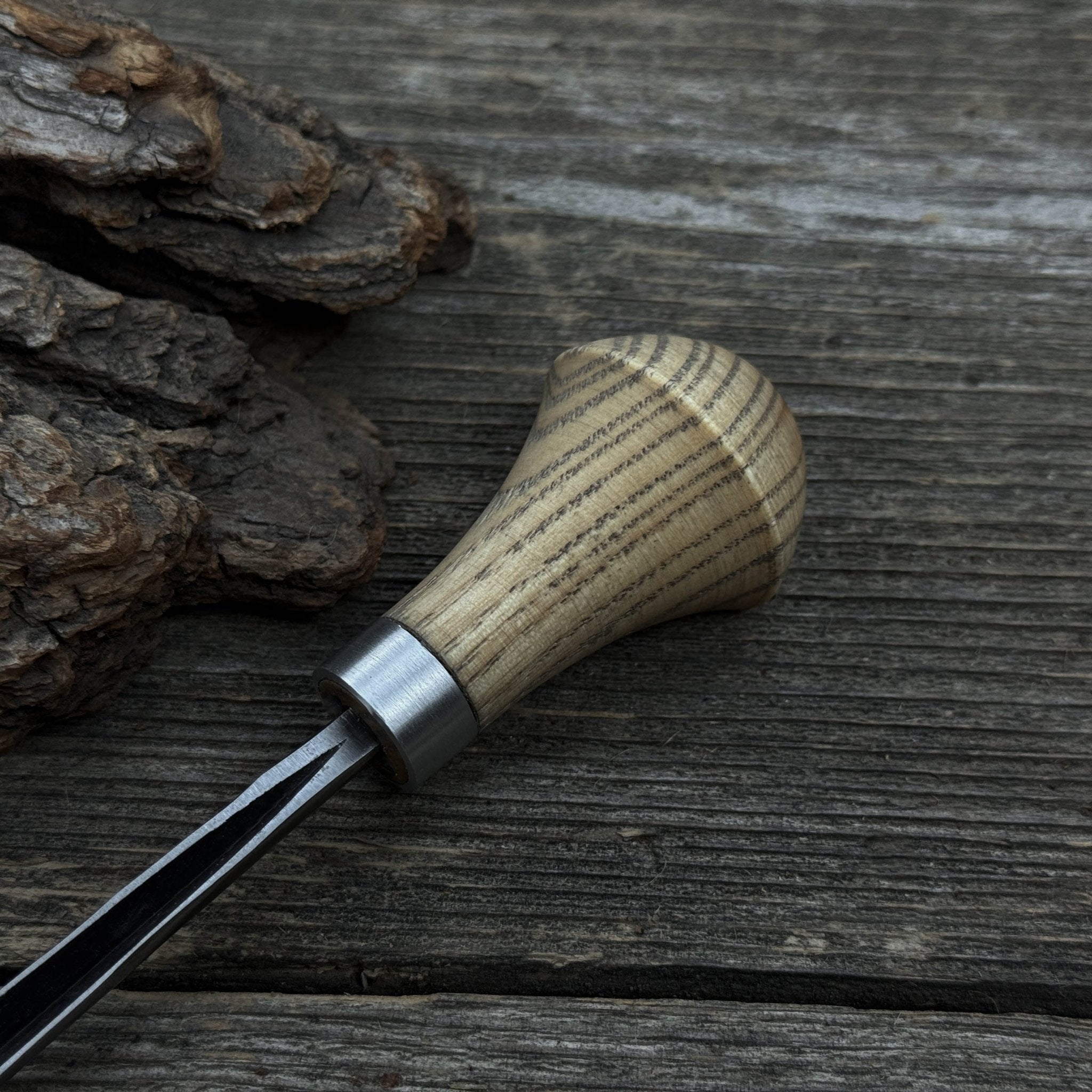V - Parting Chisel 60 Degree with Palm Handle, 6 mm (0.24 inches) - 9