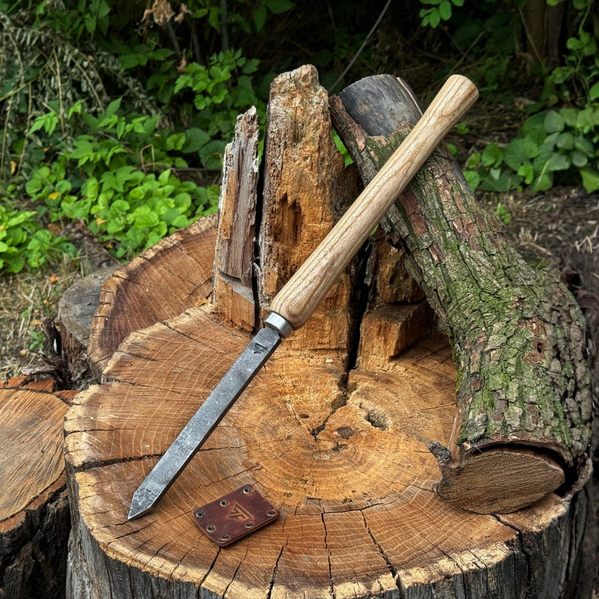 Woodturning Parting Tool with Leather Sheath - 1